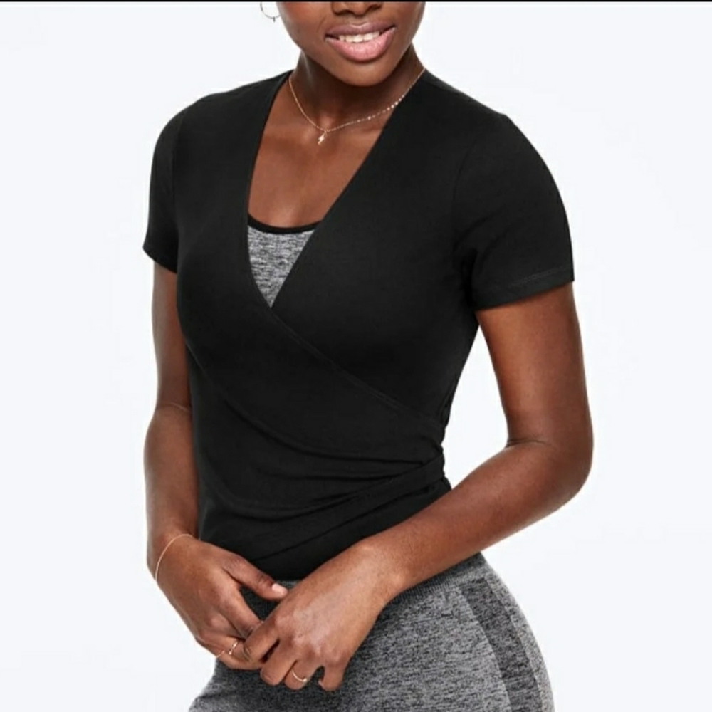 VS PINKULTIMATE WRAP TOP